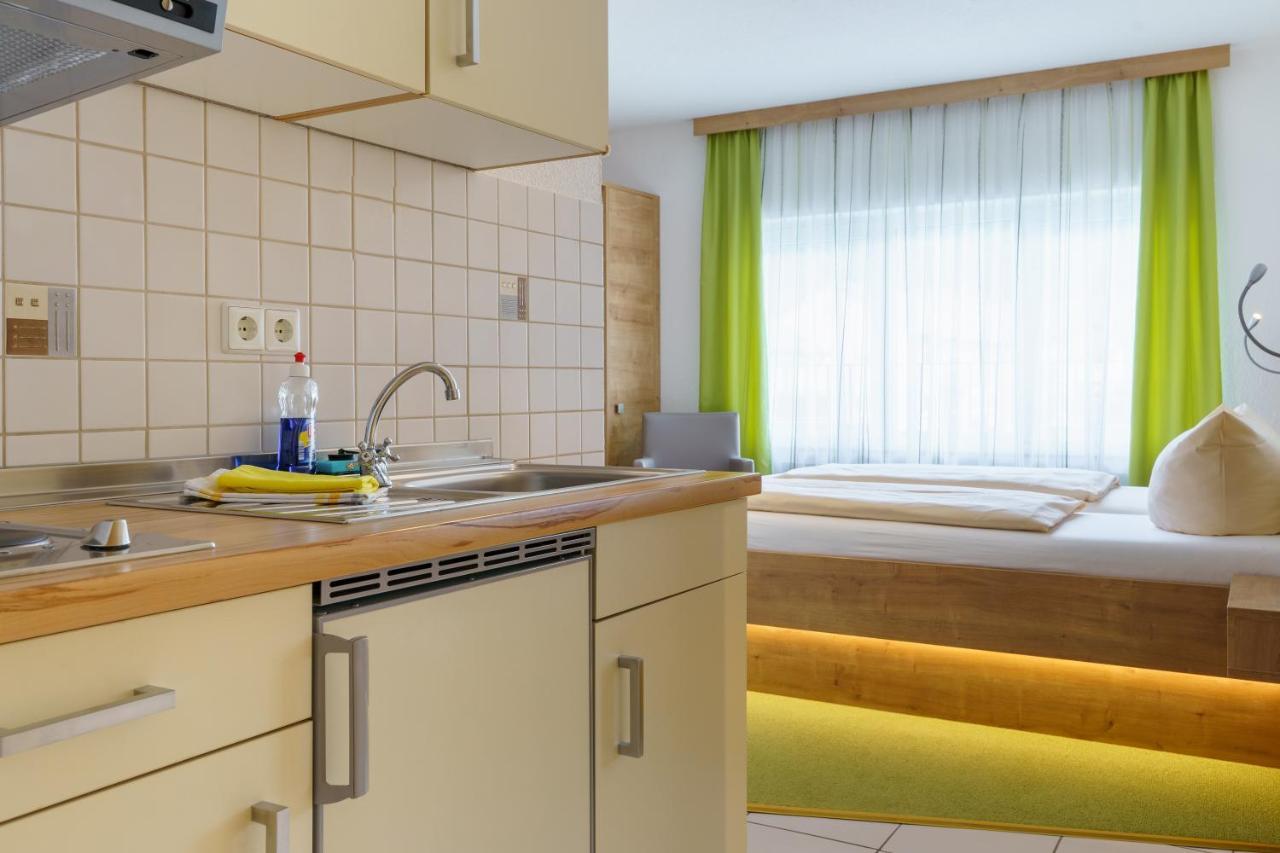 Hotel Rosenstein Heubach  Eksteriør bilde
