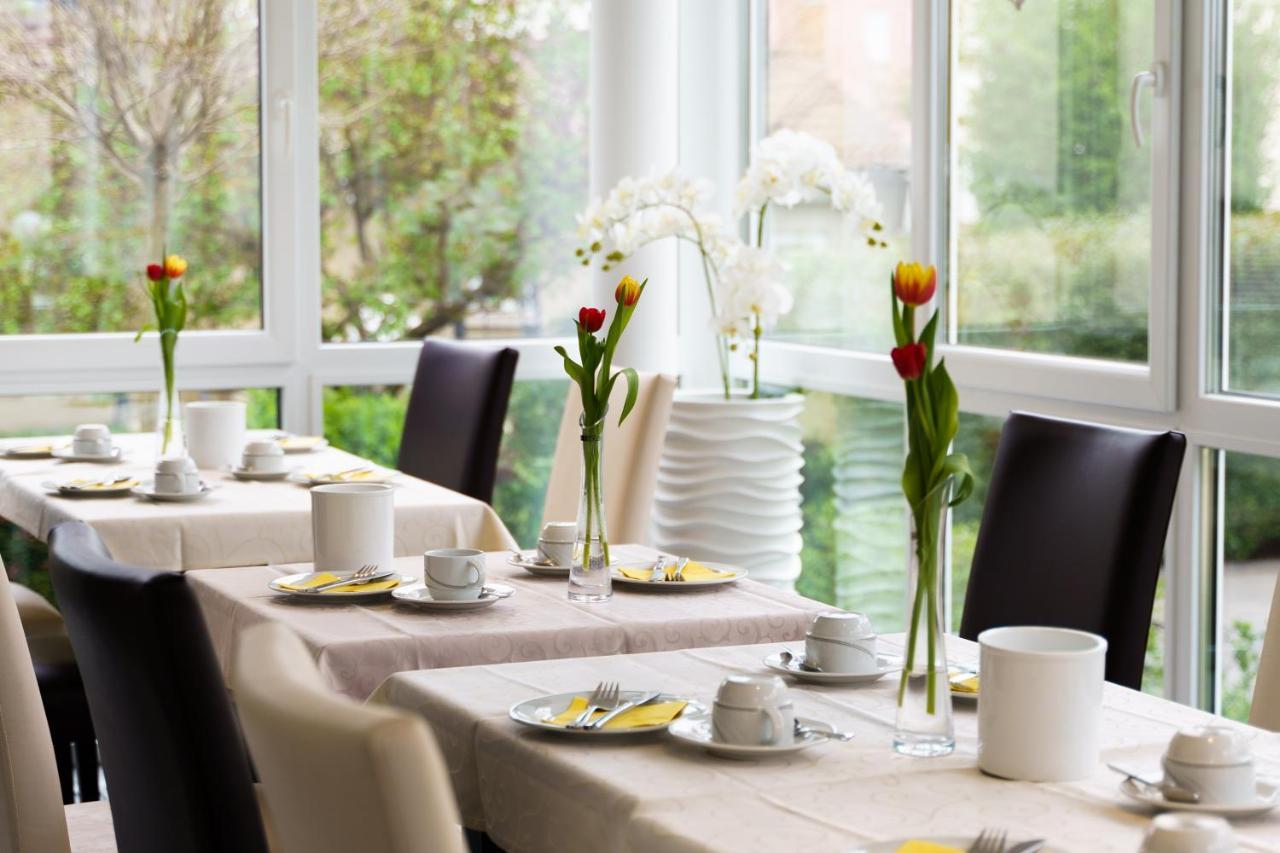Hotel Rosenstein Heubach  Eksteriør bilde