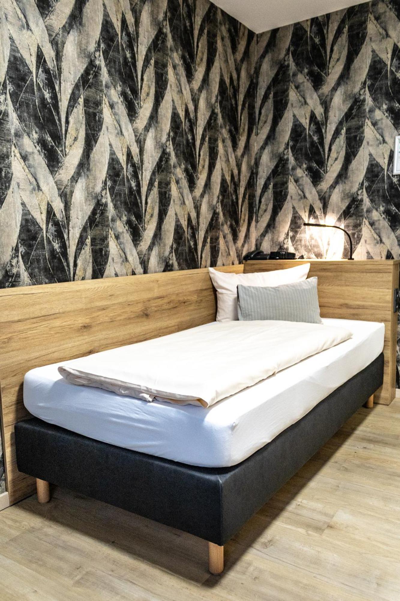 Hotel Rosenstein Heubach  Eksteriør bilde